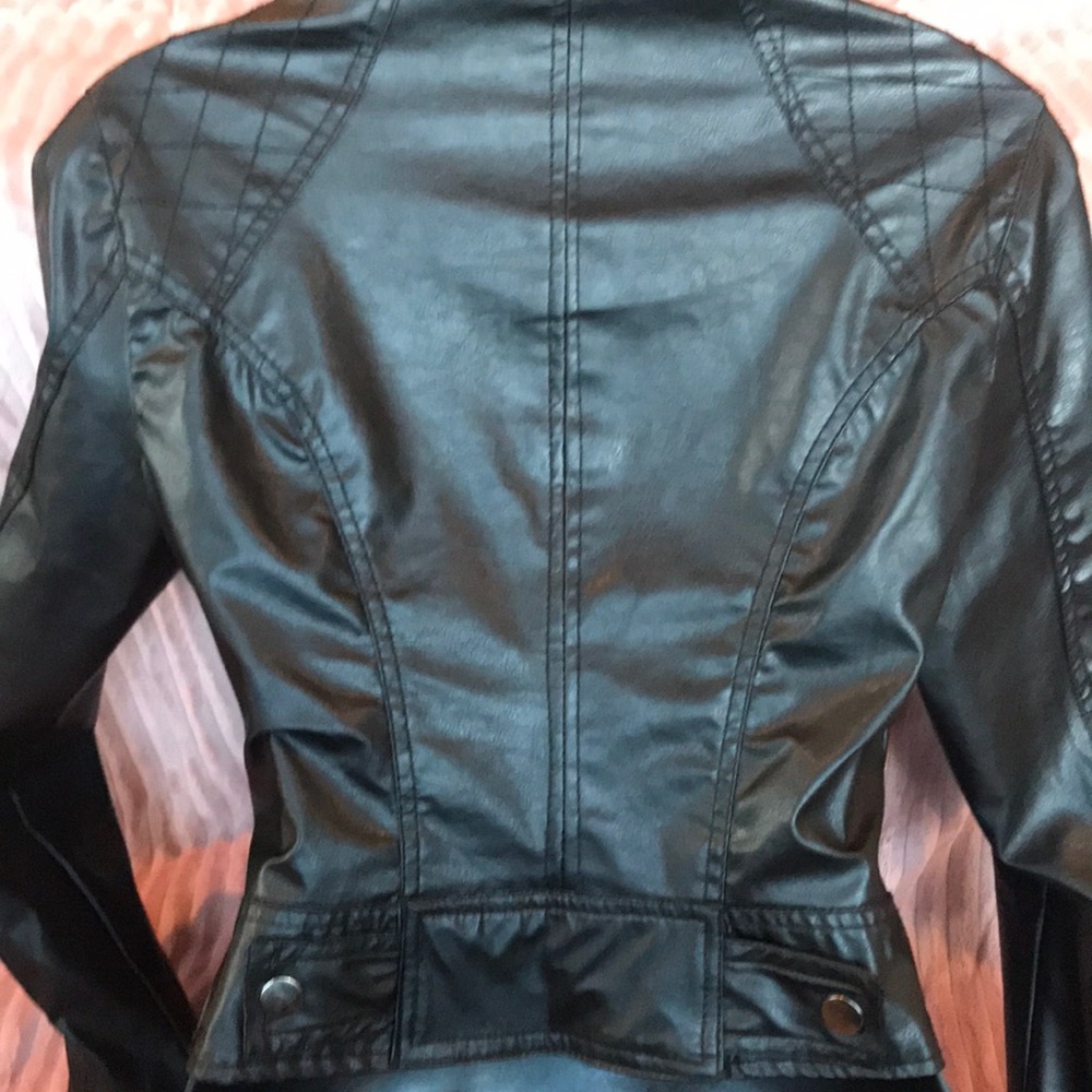 Jacket - Picture 2 of 3